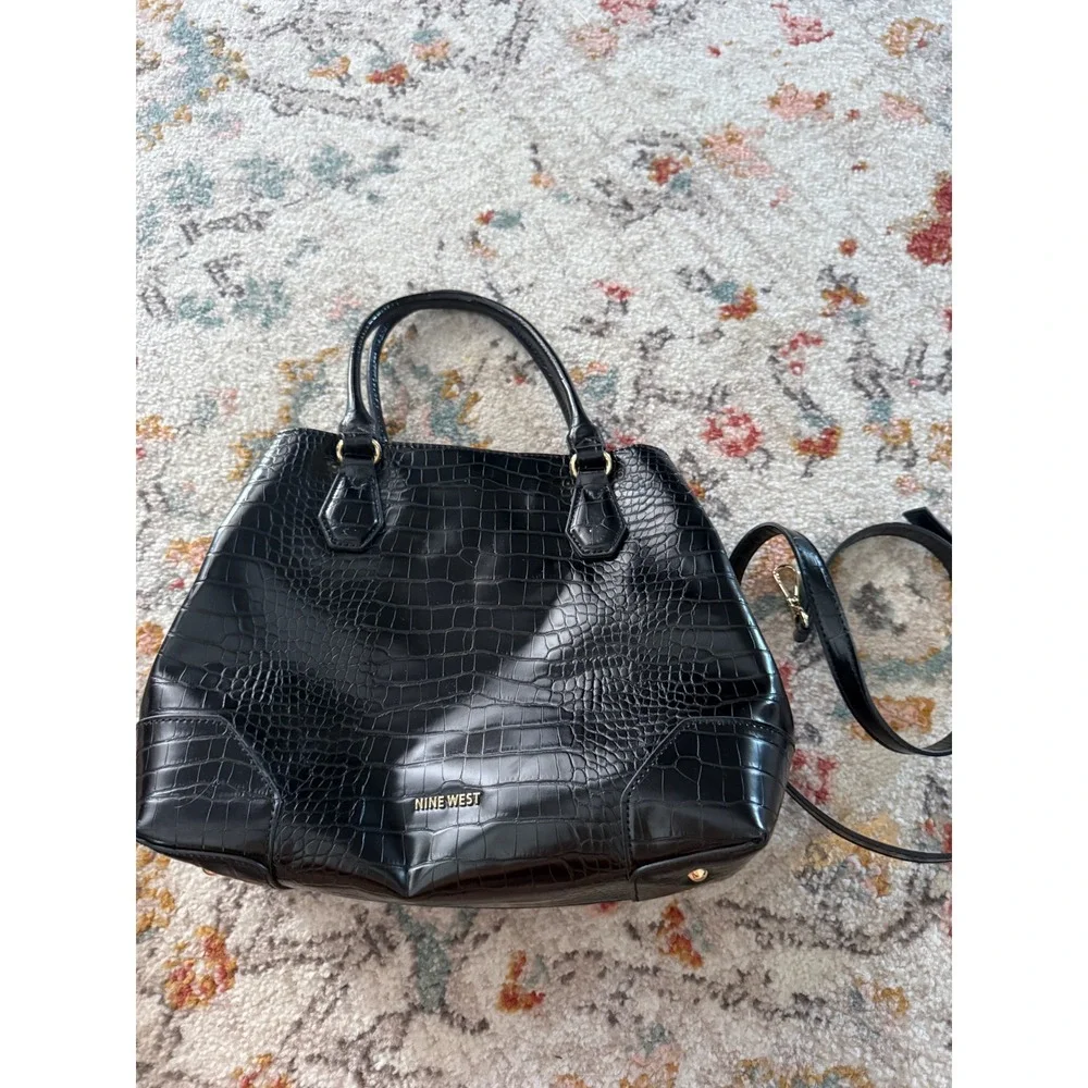 Nine West Black‎ Croc Embossed Satchel Handbag Crossbody Gold Hardware Womens
